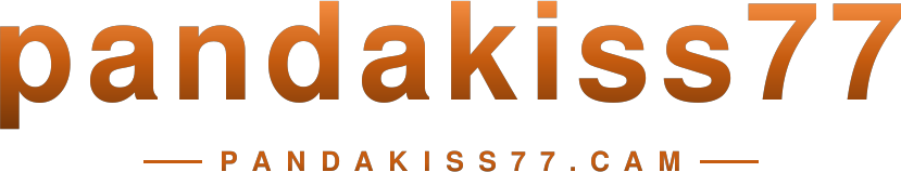 pandakiss77 logo
